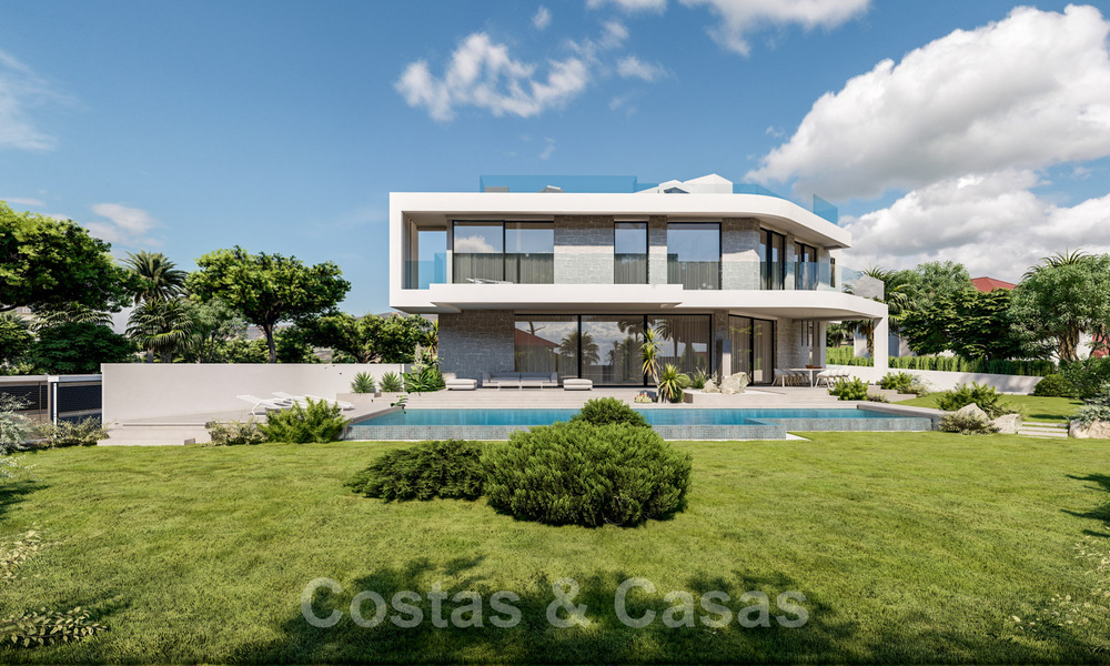 Villas luxueuses, modernes, nouvellement construites, à vendre en bord de la mer avec vue sur la mer à Marbella Est 39811