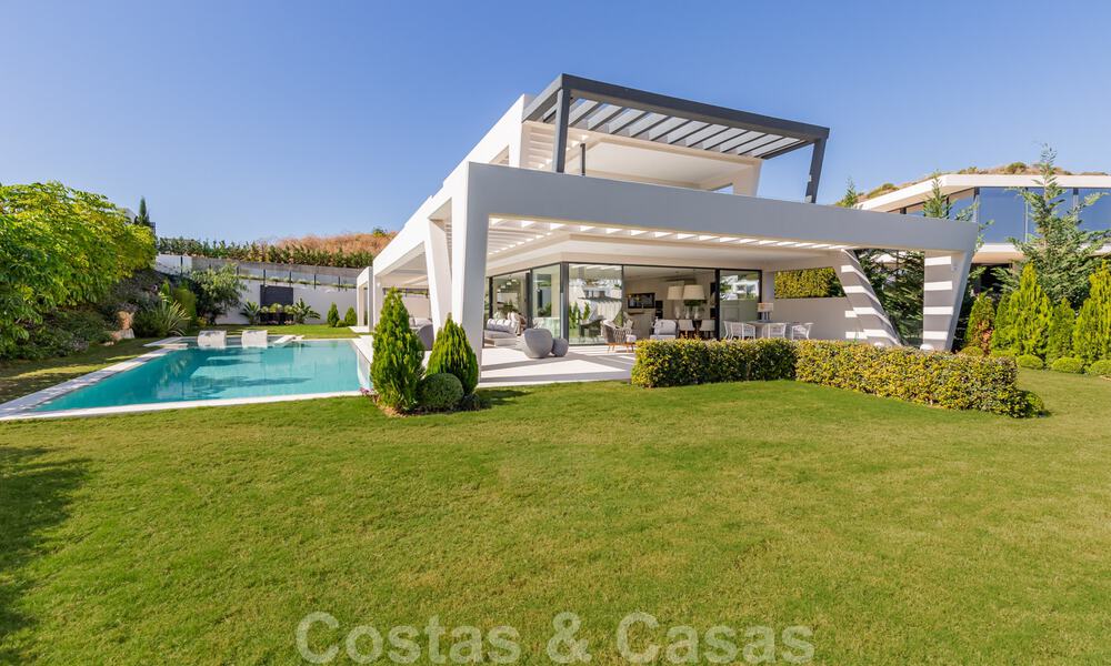 Villa moderne et magistrale, prête à emménager, à vendre à Nueva Andalucia, Marbella 39893