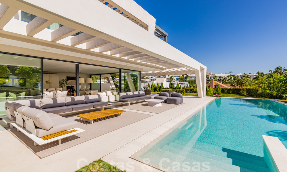 Villa moderne et magistrale, prête à emménager, à vendre à Nueva Andalucia, Marbella 39896