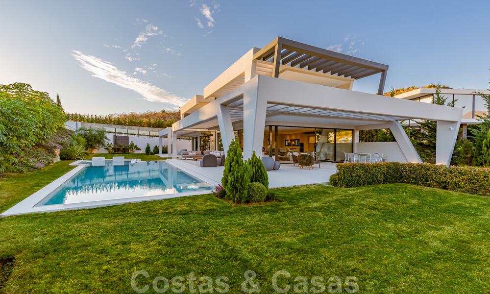 Villa moderne et magistrale, prête à emménager, à vendre à Nueva Andalucia, Marbella 39903