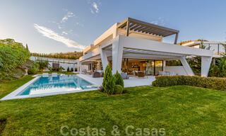 Villa moderne et magistrale, prête à emménager, à vendre à Nueva Andalucia, Marbella 39903 
