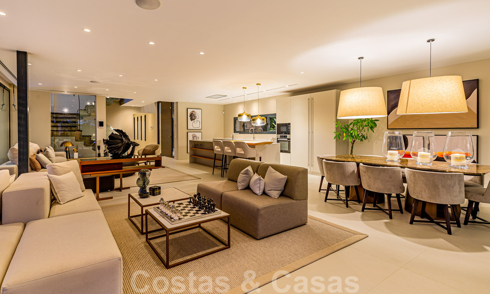 Villa moderne et magistrale, prête à emménager, à vendre à Nueva Andalucia, Marbella 39917