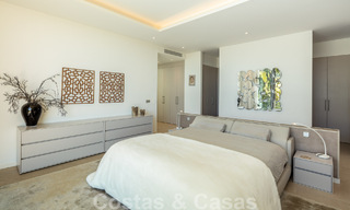 Spacieuse villa architecturale à vendre avec vue spectaculaire sur la mer dans une communauté privée de Benahavis - Marbella 52173 