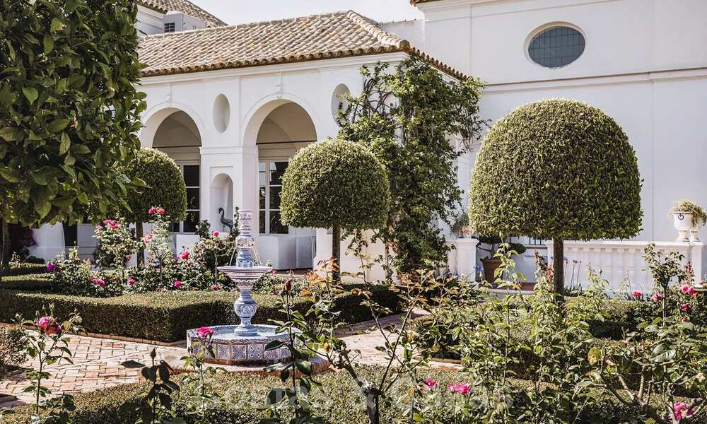 Propriété andalouse de style, à couper le souffle, à vendre, au bord du golf à Altos de Valderrama, Sotogrande 39987