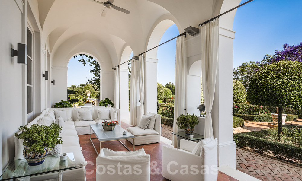 Propriété andalouse de style, à couper le souffle, à vendre, au bord du golf à Altos de Valderrama, Sotogrande 39988