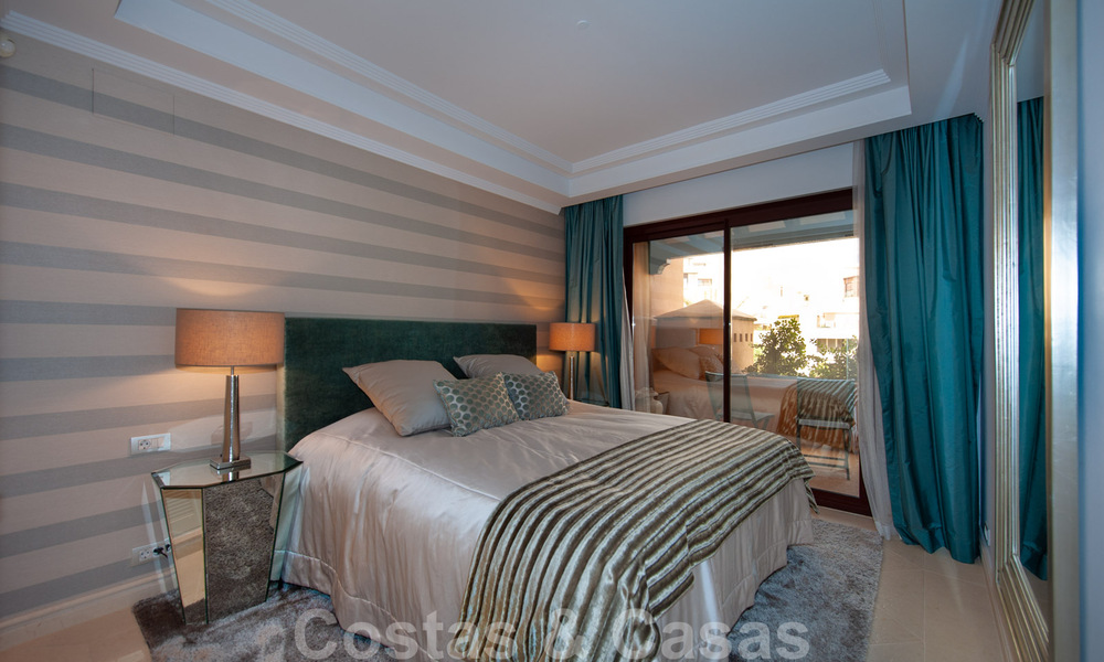 Spacieux appartement de luxe à vendre avec vue sur la mer, dans un complexe en première ligne de plage sur le nouveau Golden Mile entre Marbella et Estepona 39989