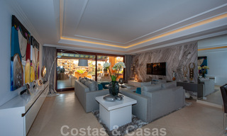 Spacieux appartement de luxe à vendre avec vue sur la mer, dans un complexe en première ligne de plage sur le nouveau Golden Mile entre Marbella et Estepona 40001 