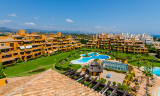 Los Granados del Mar : appartements et penthouses exclusifs en bord de la plage, à vendre, au nouveau Golden Mile entre Marbella et Estepona 40034 