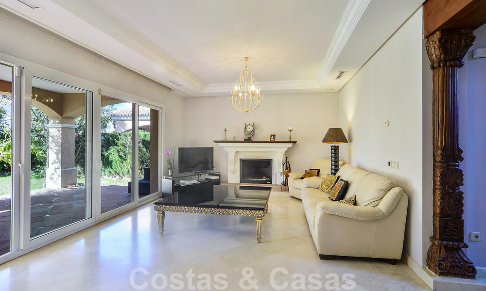 Villa de luxe traditionnelle et méditerranéenne dans la vallée du golf de Nueva Andalucia - Marbella 40296