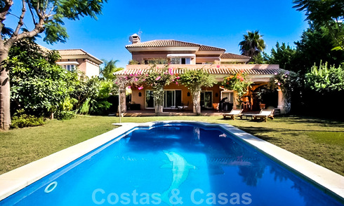 Villa de luxe traditionnelle et méditerranéenne dans la vallée du golf de Nueva Andalucia - Marbella 40298