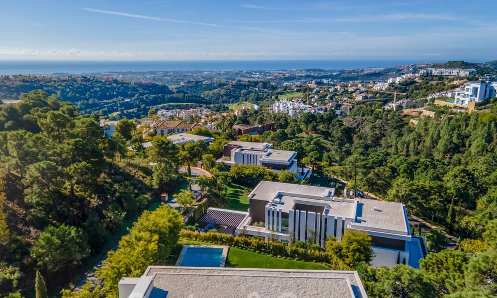 Villa de luxe hypermoderne et architecturale à vendre dans une urbanisation exclusive à Marbella - Benahavis 40380