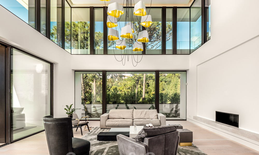 Villa de luxe hypermoderne et architecturale à vendre dans une urbanisation exclusive à Marbella - Benahavis 40387