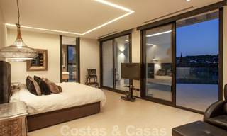 Villa spéciale et architecturale à vendre dans une communauté fermée à Nueva Andalucia, Marbella 40470 