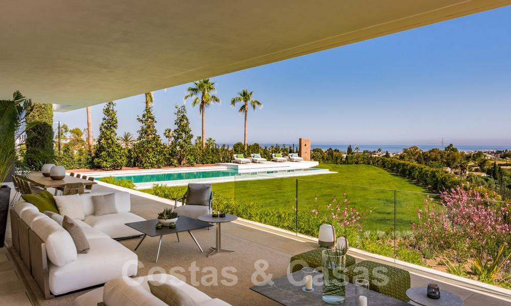 Spacieuse villa moderne à vendre avec vue spectaculaire sur la mer dans une communauté fermée à Benahavis - Marbella 40673