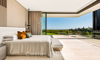 Spacieuse villa moderne à vendre avec vue spectaculaire sur la mer dans une communauté fermée à Benahavis - Marbella 40688 