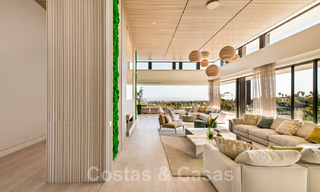 Spacieuse villa moderne à vendre avec vue spectaculaire sur la mer dans une communauté fermée à Benahavis - Marbella 40701 