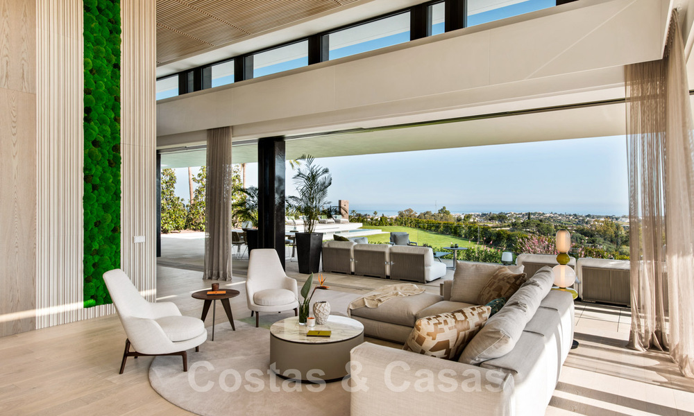 Spacieuse villa moderne à vendre avec vue spectaculaire sur la mer dans une communauté fermée à Benahavis - Marbella 40706