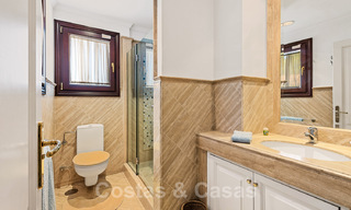 Appartement de luxe à vendre dans une communauté fermée, à proximité du centre de Marbella 40961 