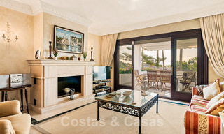 Appartement de luxe à vendre dans une communauté fermée, à proximité du centre de Marbella 40969 
