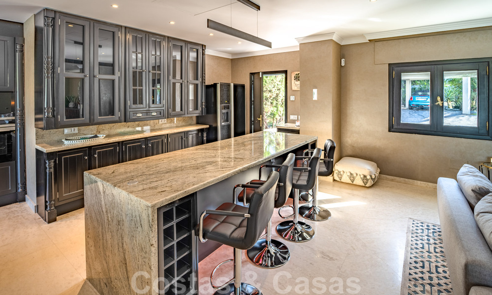 Villa contemporaine, méditerranéenne, de luxe à vendre dans la vallée du golf de Nueva Andalucia, Marbella 40988