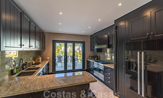 Villa contemporaine, méditerranéenne, de luxe à vendre dans la vallée du golf de Nueva Andalucia, Marbella 40989 