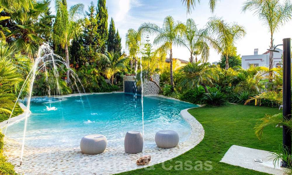 Villa contemporaine, méditerranéenne, de luxe à vendre dans la vallée du golf de Nueva Andalucia, Marbella 40994