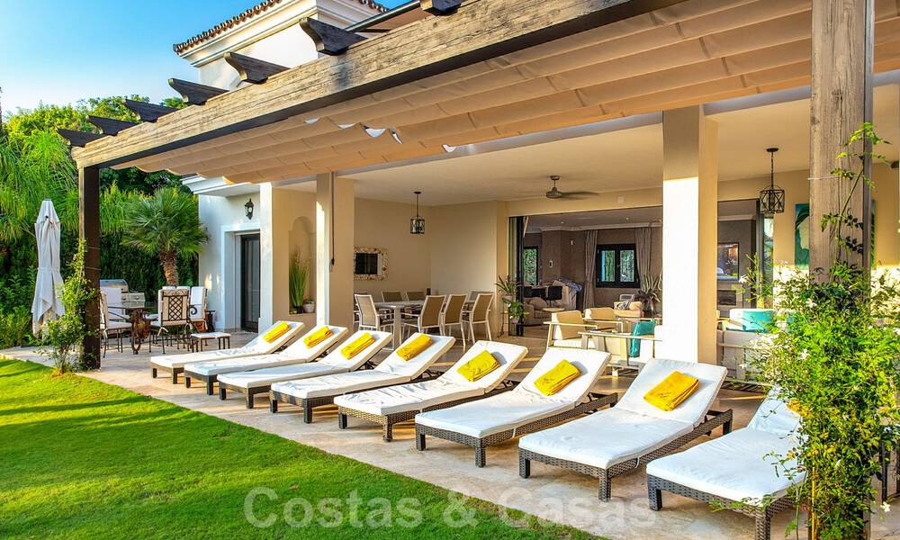 Villa contemporaine, méditerranéenne, de luxe à vendre dans la vallée du golf de Nueva Andalucia, Marbella 40995