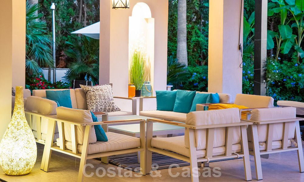 Villa contemporaine, méditerranéenne, de luxe à vendre dans la vallée du golf de Nueva Andalucia, Marbella 41000