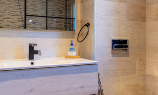 Villa contemporaine, méditerranéenne, de luxe à vendre dans la vallée du golf de Nueva Andalucia, Marbella 41008 