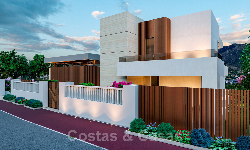 Terrain+projet villa à vendre avec vue sur les montagnes et golf dans la vallée de Nueva Andalucia, Marbella 41186