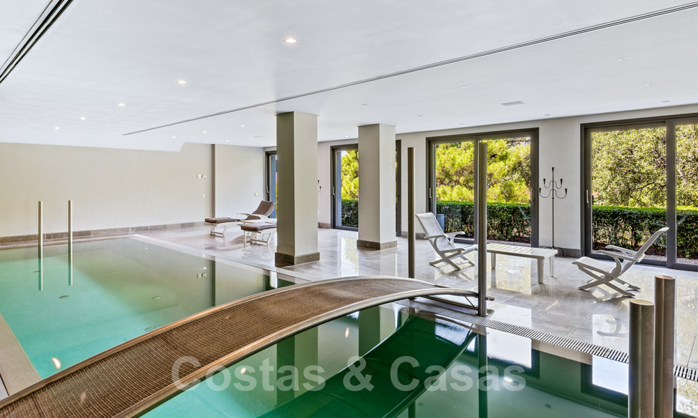 Villa de luxe moderne à vendre avec un intérieur design, dans le complexe exclusif La Zagaleta Golf, Benahavis - Marbella 41208