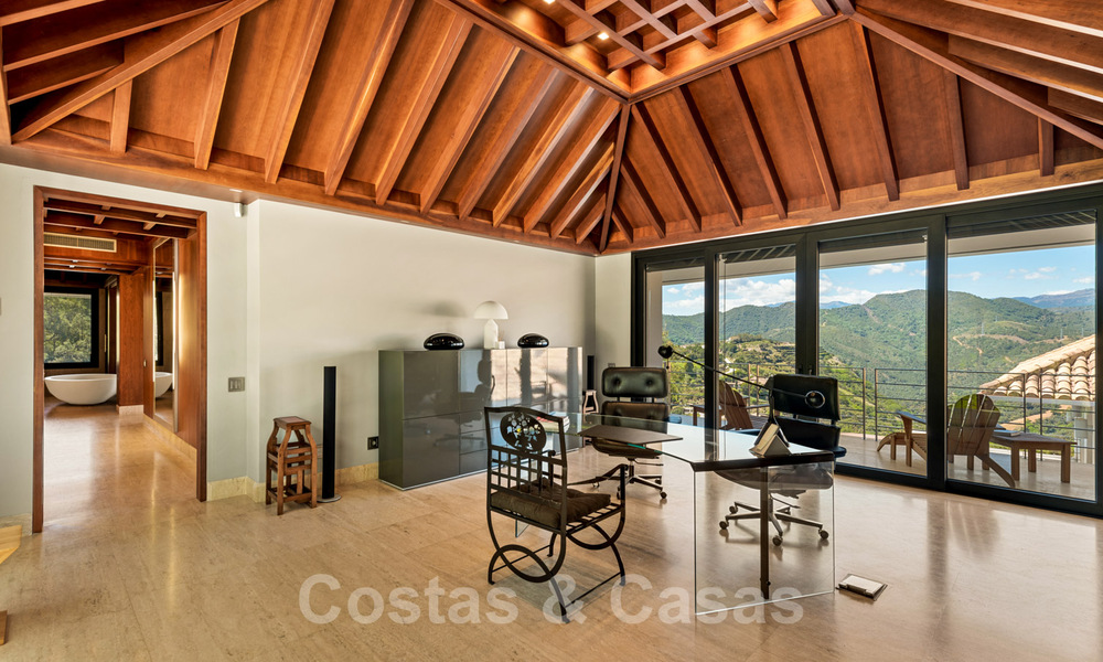 Villa de luxe moderne à vendre avec un intérieur design, dans le complexe exclusif La Zagaleta Golf, Benahavis - Marbella 41216