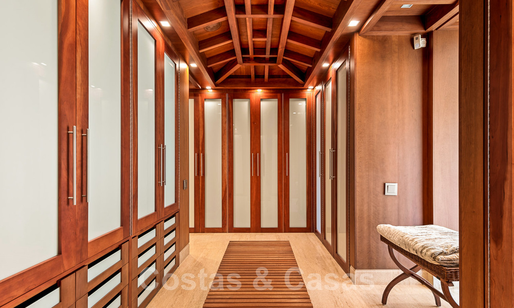 Villa de luxe moderne à vendre avec un intérieur design, dans le complexe exclusif La Zagaleta Golf, Benahavis - Marbella 41218