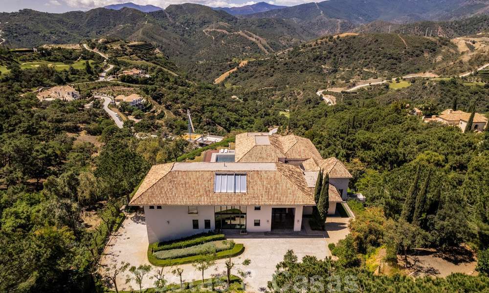 Villa de luxe moderne à vendre avec un intérieur design, dans le complexe exclusif La Zagaleta Golf, Benahavis - Marbella 41231