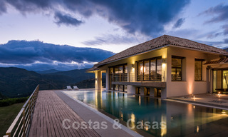 Villa de luxe moderne à vendre avec un intérieur design, dans le complexe exclusif La Zagaleta Golf, Benahavis - Marbella 41271 