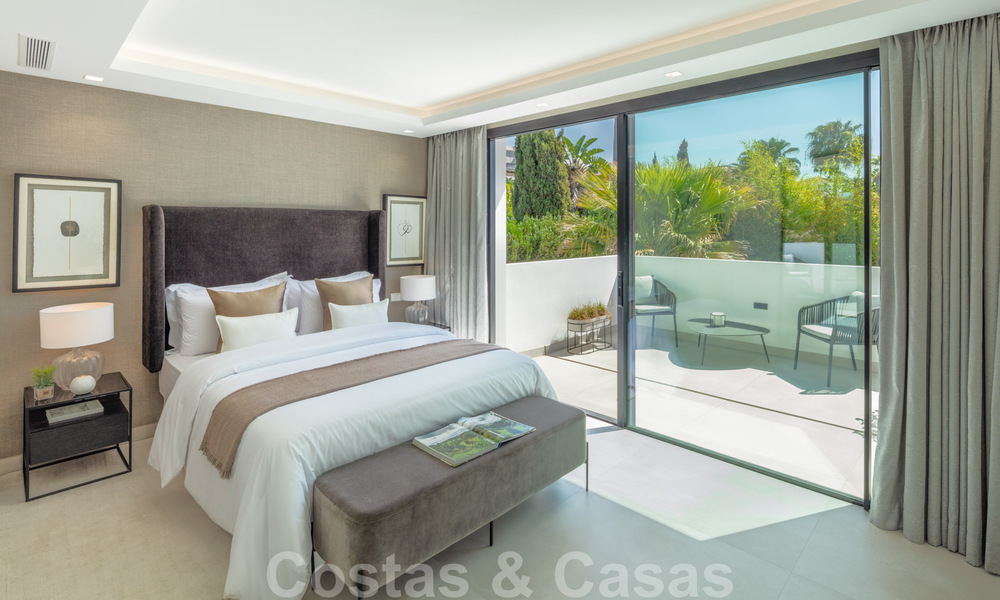 Villa contemporaine de luxe à vendre avec vue panoramique sur la mer et la montagne La Concha, sur la Golden Mile de Marbella 41304