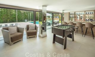 Villa contemporaine de luxe à vendre avec vue panoramique sur la mer et la montagne La Concha, sur la Golden Mile de Marbella 41326 