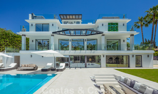Villa contemporaine de luxe à vendre avec vue panoramique sur la mer et la montagne La Concha, sur la Golden Mile de Marbella 41329 