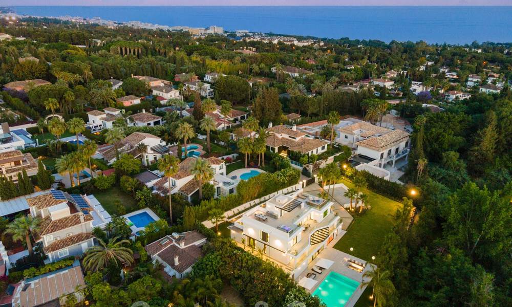 Villa contemporaine de luxe à vendre avec vue panoramique sur la mer et la montagne La Concha, sur la Golden Mile de Marbella 41333