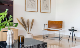 Appartement moderne et rénové à vendre avec une grande terrasse à Nueva Andalucia, Marbella 41352 