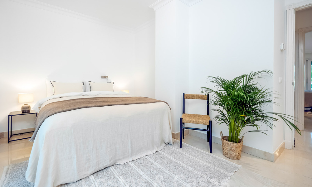 Appartement moderne et rénové à vendre avec une grande terrasse à Nueva Andalucia, Marbella 41372