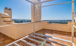 Luxueux penthouse en duplex à vendre avec vue panoramique sur la mer à Benahavis – Marbella 41429 
