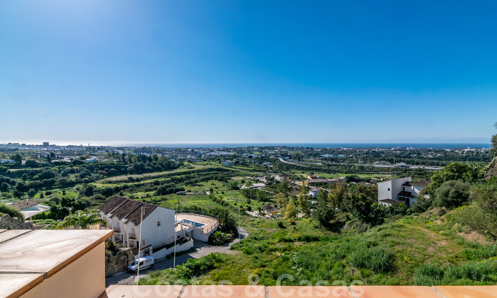 Luxueux penthouse en duplex à vendre avec vue panoramique sur la mer à Benahavis – Marbella 41430
