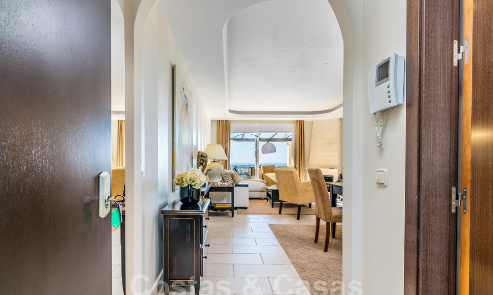 Luxueux penthouse en duplex à vendre avec vue panoramique sur la mer à Benahavis – Marbella 41446