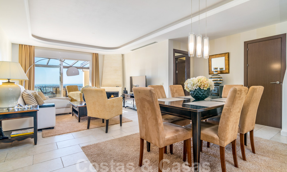 Luxueux penthouse en duplex à vendre avec vue panoramique sur la mer à Benahavis – Marbella 41453