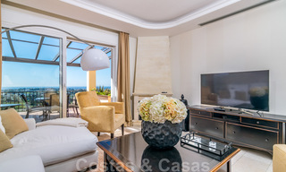 Luxueux penthouse en duplex à vendre avec vue panoramique sur la mer à Benahavis – Marbella 41455 
