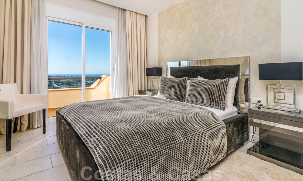 Luxueux penthouse en duplex à vendre avec vue panoramique sur la mer à Benahavis – Marbella 41474