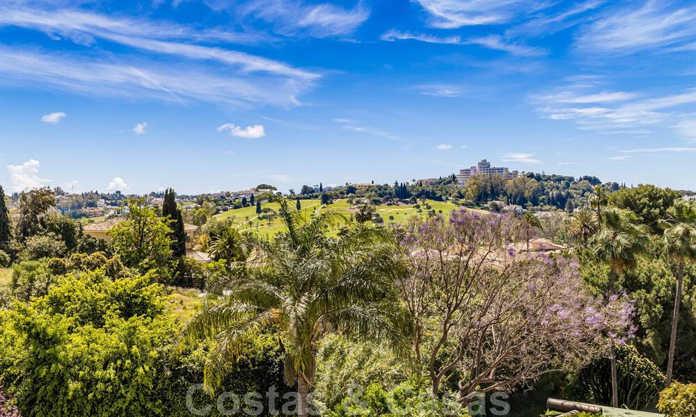 Vente d'une villa espagnole de luxe, avec vue sur la campagne et la mer, à Marbella - Benahavis 41517