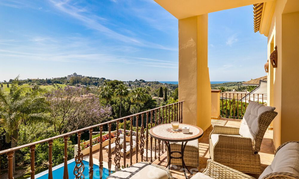 Vente d'une villa espagnole de luxe, avec vue sur la campagne et la mer, à Marbella - Benahavis 41518