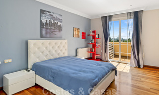 Vente d'une villa espagnole de luxe, avec vue sur la campagne et la mer, à Marbella - Benahavis 41534 